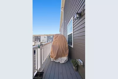 1205 English Ln, Sayreville, NJ 08859 - Photo 46