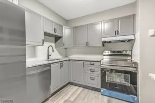 807 Eves Dr, Hillsborough Township, NJ 08844 - Photo 16