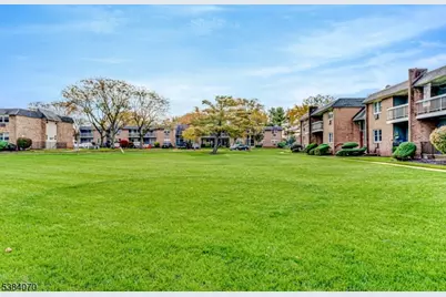 807 Eves Dr, Hillsborough Township, NJ 08844 - Photo 28