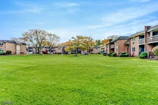 807 Eves Dr, Hillsborough Township, NJ 08844 - Photo 28