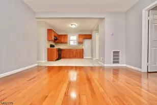 151 Vermont Ave, Newark, NJ 07106 - Photo 6