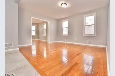 151 Vermont Ave, Newark, NJ 07106 - Photo 14