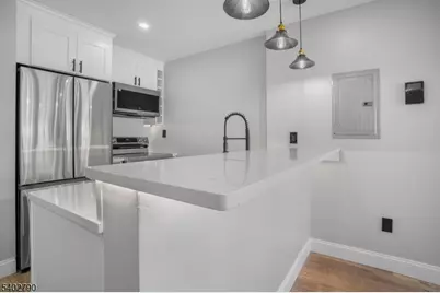 479 15th Ave Unit 1, Newark, NJ 07103 - Photo 4