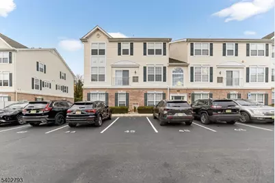 344 Shannon Ct, Lopatcong Township, NJ 08865 - Photo 1