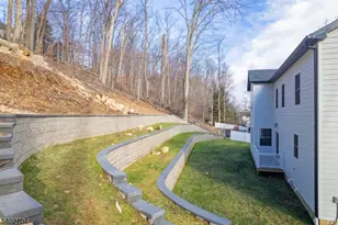 79 Park Pl, Watchung, NJ 07069 - Photo 36