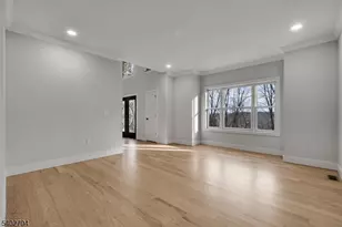 79 Park Pl, Watchung, NJ 07069 - Photo 10