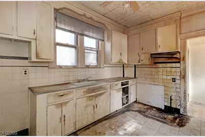 86 Watchung Ave, West Orange Township, NJ 07052 - Photo 4