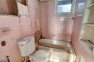 86 Watchung Ave, West Orange Township, NJ 07052 - Photo 8