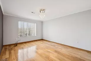 36 Farnham Square, Sayreville Boro, NJ 08859 - Photo 20