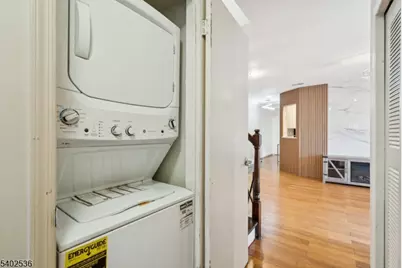 36 Farnham Sq, Sayreville Boro, NJ 08859 - Photo 16