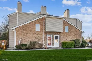 36 Farnham Square, Sayreville Boro, NJ 08859 - Photo 30