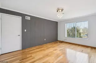 36 Farnham Square, Sayreville Boro, NJ 08859 - Photo 18