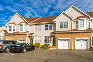 21 Gallop Ln, Franklin Township, NJ 08873 - Photo 1