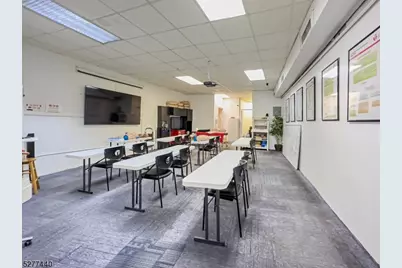 449 Hoboken Ave, Jersey City, NJ 07306 - Photo 20