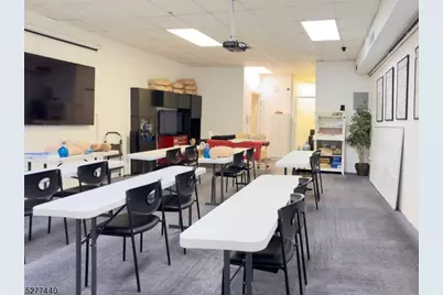 449 Hoboken Ave, Jersey City, NJ 07306 - Photo 18