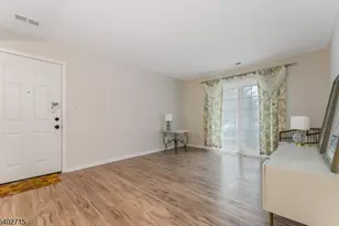 109 Stratford Pl, Bridgewater, NJ 08805 - Photo 6
