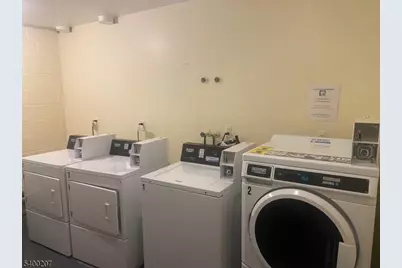 5G Terrace Dr, Chatham Township, NJ 07928 - Photo 12