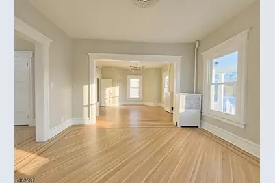 29 White Ter, Newark, NJ 07108 - Photo 14