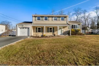 63 W William St, Lincoln Park, NJ 07035 - Photo 2