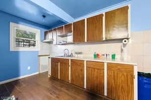 109 Dixon Ave, Paterson, NJ 07501 - Photo 12