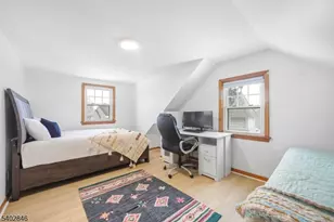 38 Sherwood St, Clifton, NJ 07013 - Photo 6