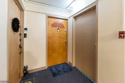 704-712 N Broad St #5F, Elizabeth, NJ 07208 - Photo 12