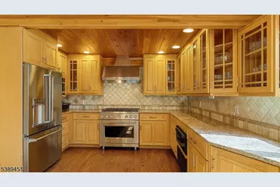 21 Starrett Ct, Sparta Township, NJ 07871 - Photo 6