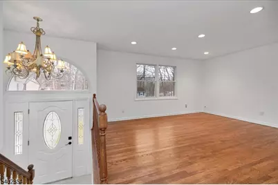 50 Roger Ct, Ringwood, NJ 07456 - Photo 6