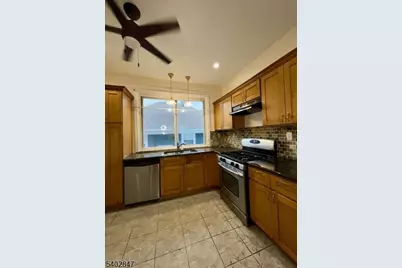 180 Pomona Ave #2, Newark, NJ 07112 - Photo 2