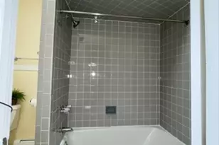 180 Pomona Ave, Newark, NJ 07112 - Photo 4