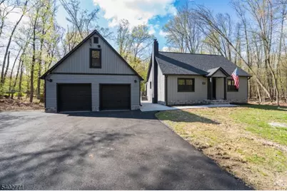 347 Zion Rd, Hillsborough Township, NJ 08844 - Photo 2