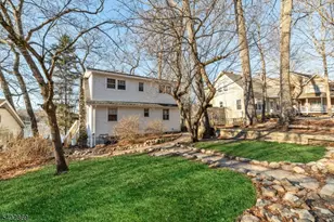 103 Upper Lakeview Ave, Ringwood, NJ 07456 - Photo 2