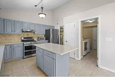 6 Hoagland Ct, Bridgewater, NJ 08807 - Photo 10