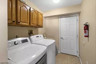 6 Hoagland Ct, Bridgewater, NJ 08807 - Photo 12