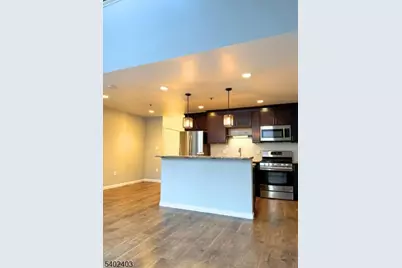 41 E Cherry St #33, Rahway, NJ 07065 - Photo 2