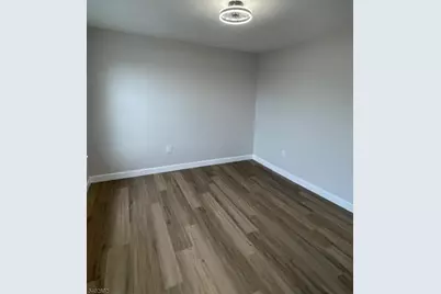 86 Vaughan Dr, Newark, NJ 07103 - Photo 20