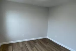 86 Vaughan Dr, Newark, NJ 07103 - Photo 20