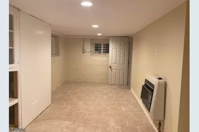 20 Mount Vernon Ave, Irvington, NJ 07111 - Photo 16
