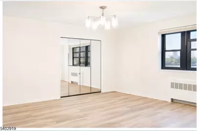 208 Anderson St #7SG, Hackensack, NJ 07601 - Photo 8