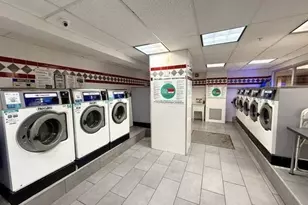 60 Parkway Dr, East Orange, NJ 07017 - Photo 8