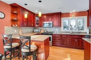 247 Hillside Ave, Chatham, NJ 07928 - Photo 14