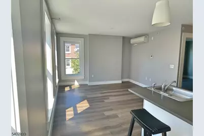 58 New St #3D, Newark, NJ 07102 - Photo 2