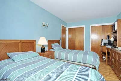 18 Schirra Dr, Wanaque, NJ 07465 - Photo 22