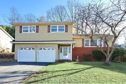 18 Schirra Dr, Wanaque, NJ 07465 - Photo 1
