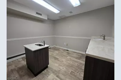 18 E Main St, Mendham, NJ 07945 - Photo 8