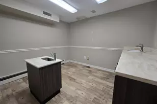 18 E Main St, Mendham, NJ 07945 - Photo 8