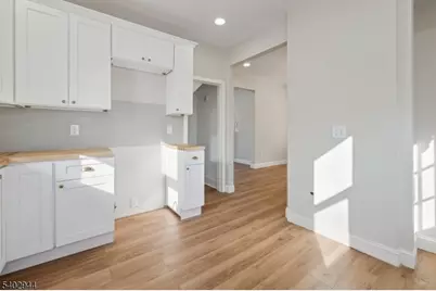 56 Osborne Pl, Irvington, NJ 07111 - Photo 8