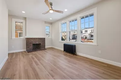 56 Osborne Pl, Irvington, NJ 07111 - Photo 4