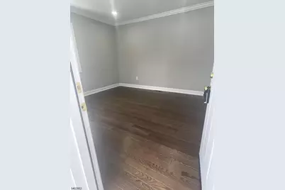 141 Linden St, Bridgewater, NJ 08807 - Photo 2