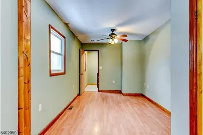 13 Pochuck Dr, Vernon, NJ 07461 - Photo 18